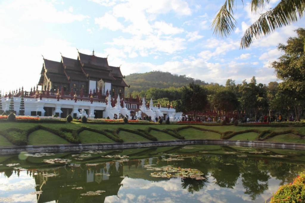 Rajapruek Place Чиангмай Екстериор снимка