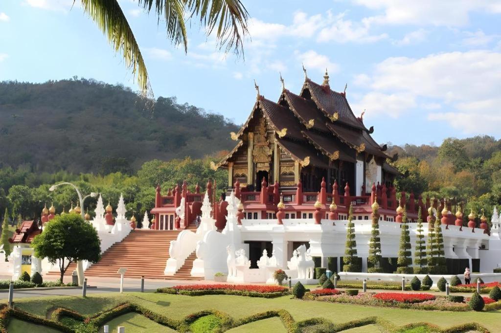 Rajapruek Place Чиангмай Екстериор снимка