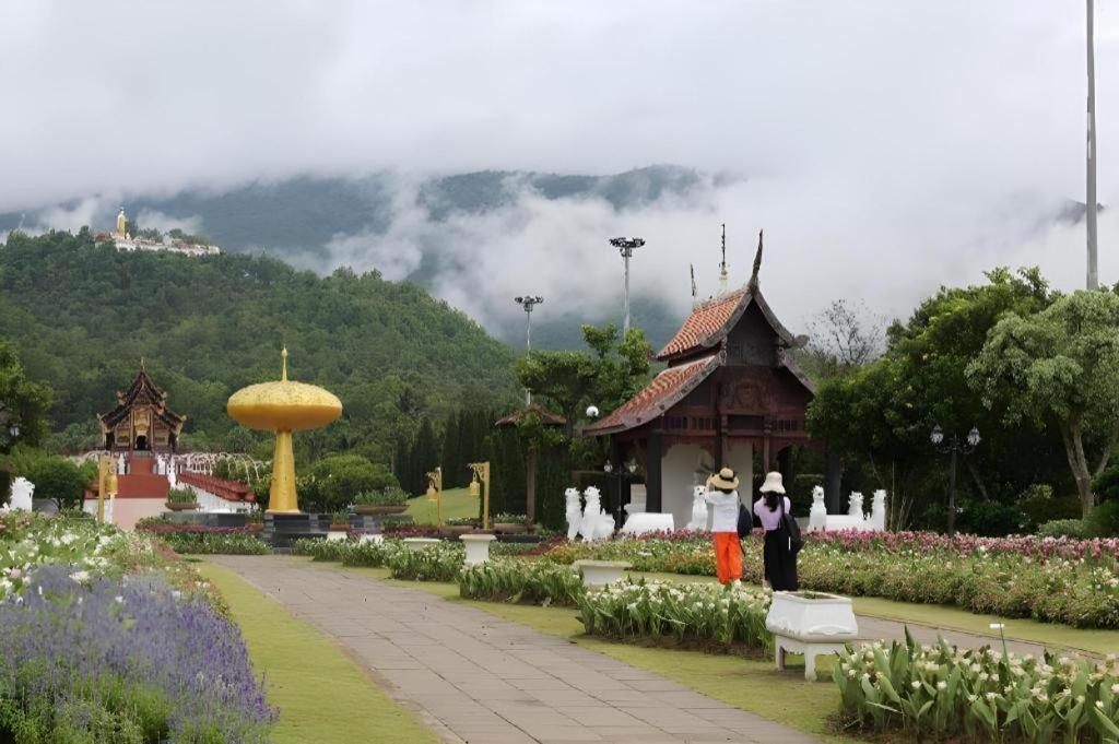Rajapruek Place Чиангмай Екстериор снимка